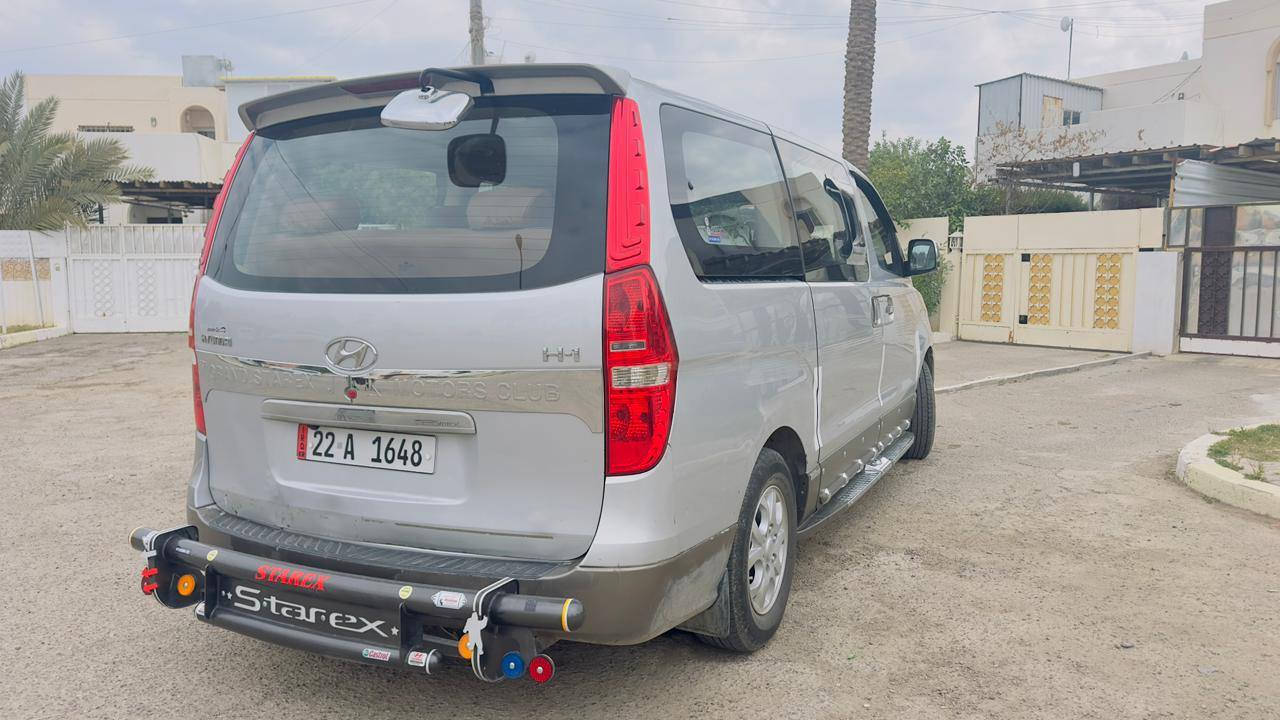 السلام عليكم ستاركس 2009 للبيع سياره كفاله عامه من كلشي عده طخة صغيره باب السلايت موضحه بالسونار والباقي كفاله كفاله محرك كير اكسل تبربد منظومة جديده تايرات صدر كله السعر 135
للتواصل *********** 
***********
