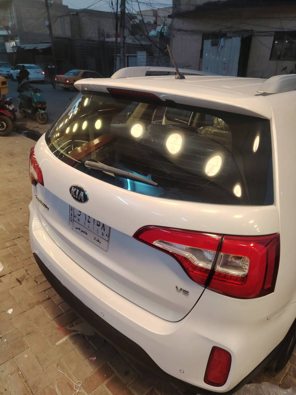 سلام عليكم من رخصة الادمن سورنتو 15 خليجي 6 سلندر 7 راكب  مكفوله من الصبغ ماشيه 207 الف سياره خير من الله دينار ما تصرف عليها مواصفات،، محرك مبدل بيه راجز 
بصمه،
شاشه بلاديه وكامره خلفيه
بصمة ابواب
كشن كهرباء
بردات خلفيه
لد حاجب نهاري
لد خلفي
لايت زنون بلاد
مري شفط
السعر 175 بيها مجال حبيبي سونار موجود اقره المنشور الشراي يتفضل بالخدمه.


**إذا كنت صاحب هذا الإعلان وتريد حذفه لأي سبب، رجاءا أرسل رسالة إلى الدعم الفني**