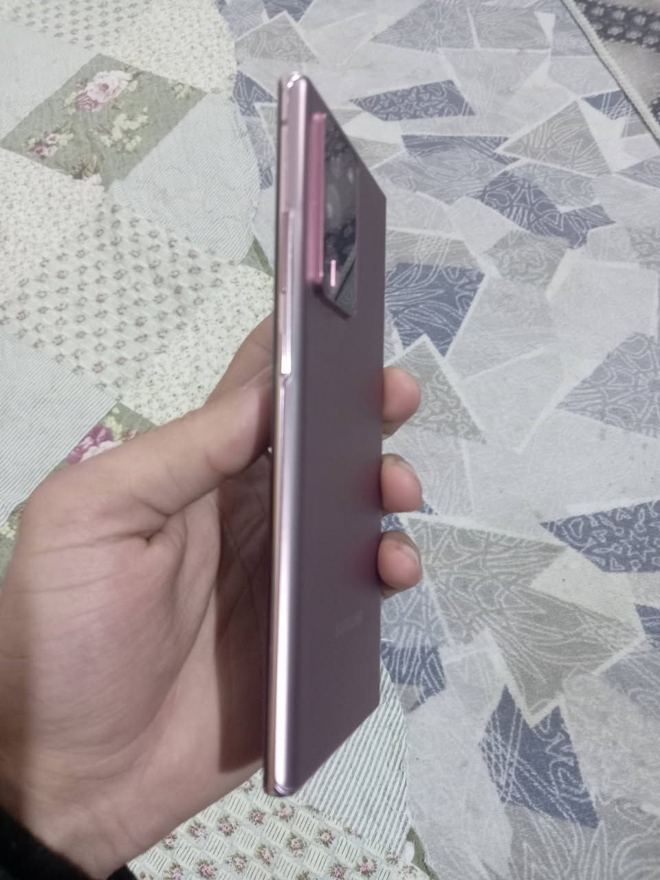 نوت 20 الترا شرق أوسط كفاله عامه من كلشي سعره 350 .. مستعجل عله بيعته.
***********
