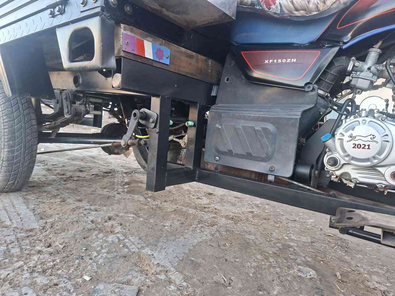 السلام عليكم ستوته جمره موديل ٢٢ اوراق اصولي كهربائيات شغاله نكره سلف مكينه ما مفتوحه السعر ١٨٠٠ وبيها مجال مكاني الحمزه الغربي منطقة الزبار ***********
