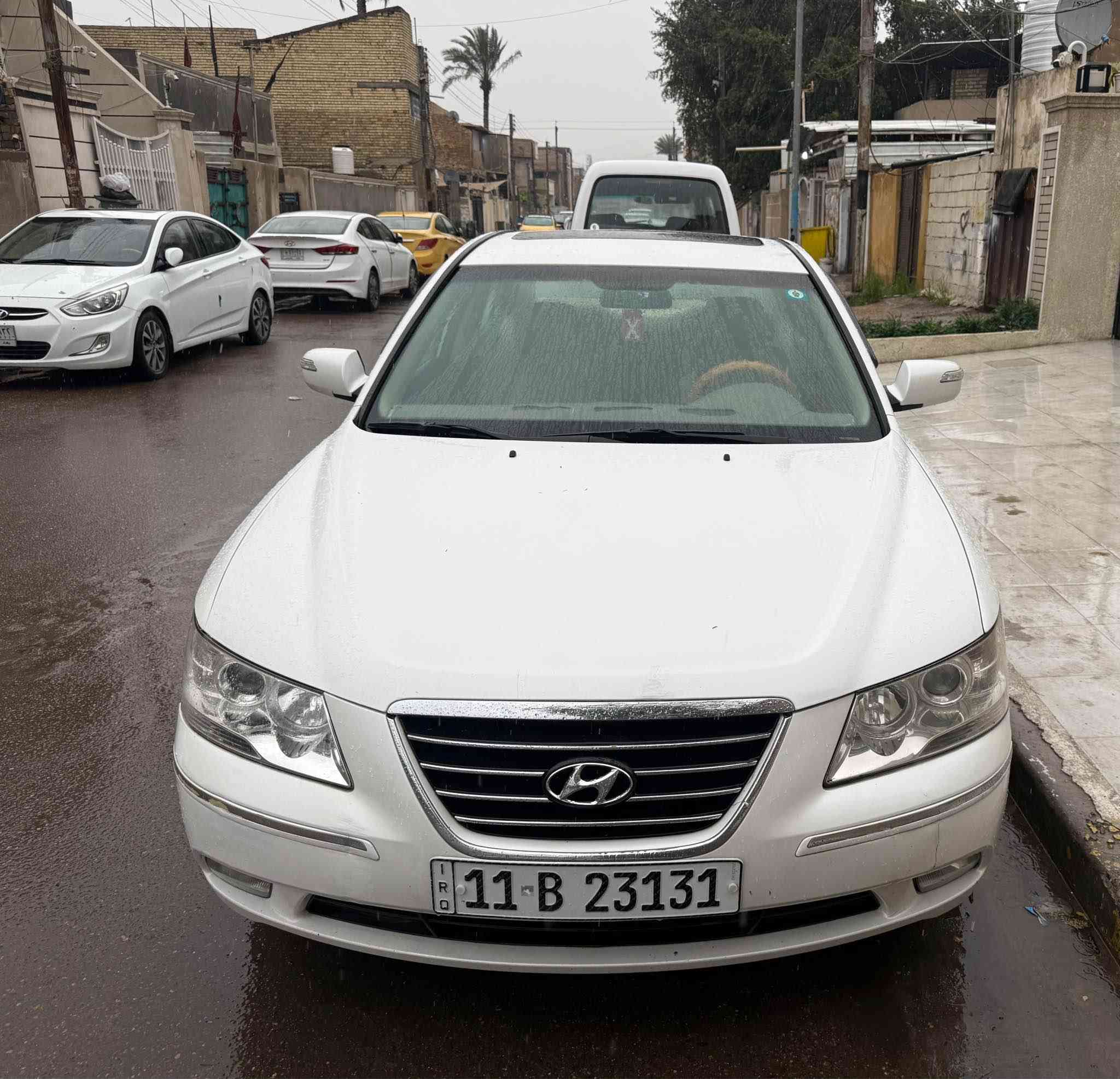 السلام عليكم . مكلف بالنشر هونداي سوناتا 2011 وارد خليجي المواصفات محرك 2400 دوش ابلادي مامفتوح فتحة سلايت دشبول مطعم صاج ويل كب تحكم ستيرن اشارة بلمراية وباقي المواصفات المعروفة بيهة صفة الصدر مصبوغة بدون دواخل السيارة جاهزة مابيهة نقص رقم بغداد السعر 118 ورقة مكاني بغداد الكرخ حي العامل قرب البانزين خانة *********** بغداد, العراق
