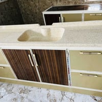 كاونتر • نظيف • قابل تفاوض