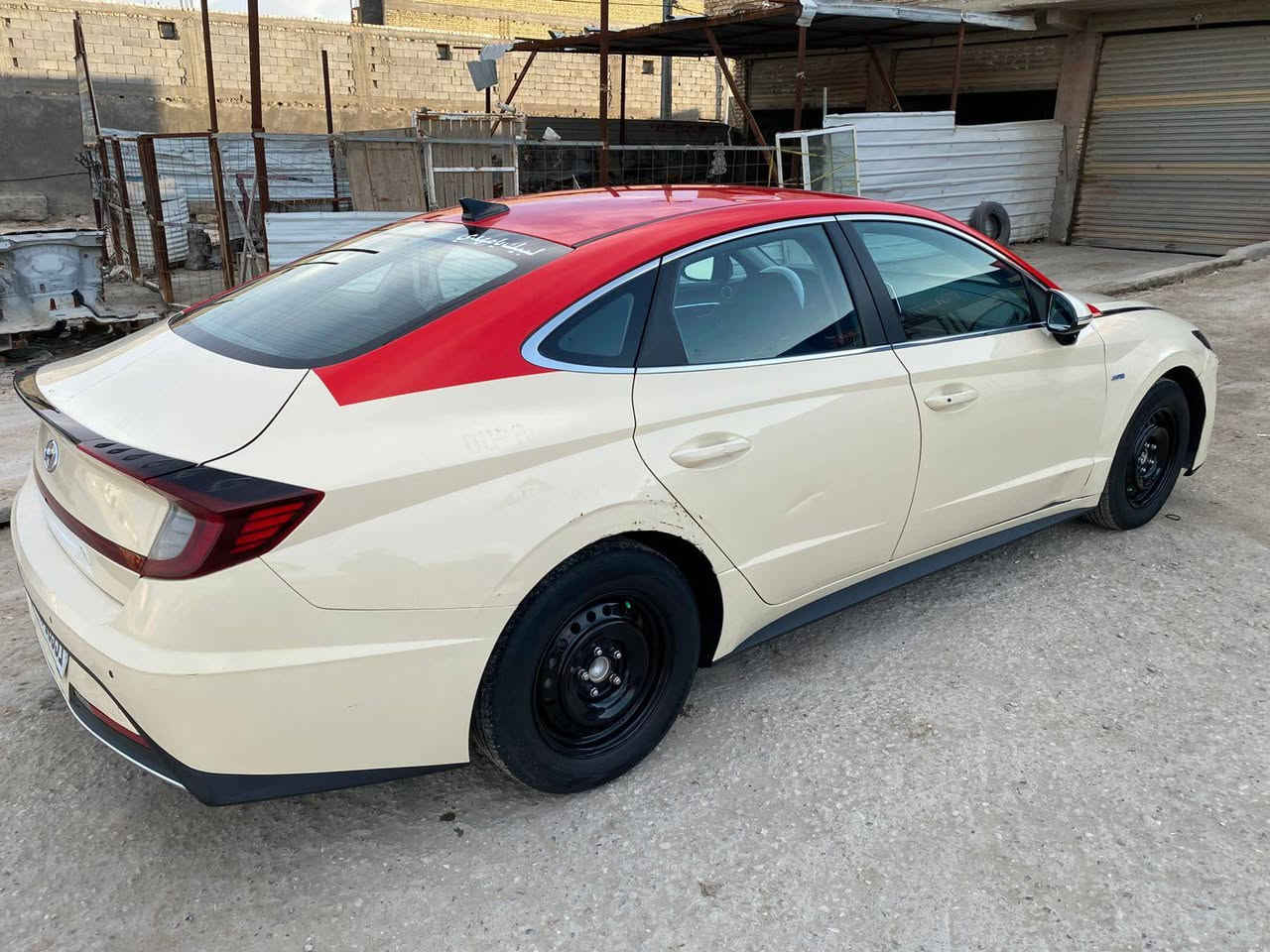 سوناتا تكسي الخليج 21 مسجله 23 السعر 118 وبيها مجال
خطين بانزين وهايبرد 
تبديل جاملغ اصلي بدون دواخل
 مكينه وكير كفاله
تبريد وتدفئه وبطاريات كفاله 100/100
رادار امامي 
تحكمات ستيرن 
مثبت سرعه كروز 
مانع انزلاق
 أشارات ترحيب
 تشغيل عن بعد 
بصمه ابواب 
مري شفط 
جنطه فتح تلقائي 
عدسات بومه زرع اصلي 
ماناقصها اي شي كامله كلش 
مداور ثاني يؤم 
*********** اتصال او واتساب ناصريه سوق الشيوخ
