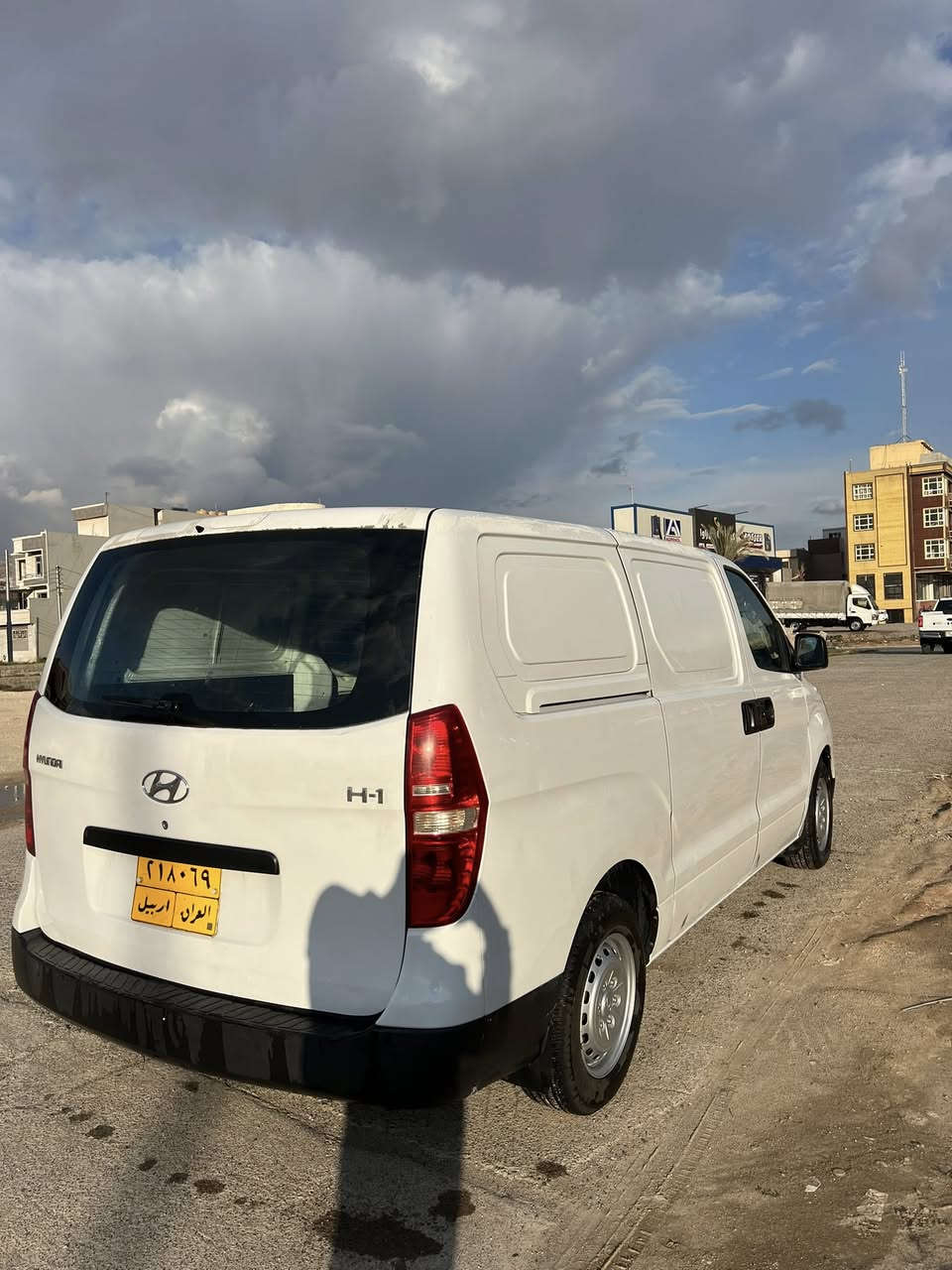 بدون ضربە کیر مکینە بشرط ٤ تايرات جديده 
هزه جديد معامله مرور سوين ودفع حق ژينكه باقي سنوى ورقم سياره مال شغل وبي مجال للطيبين خابر وتدلل
***********
