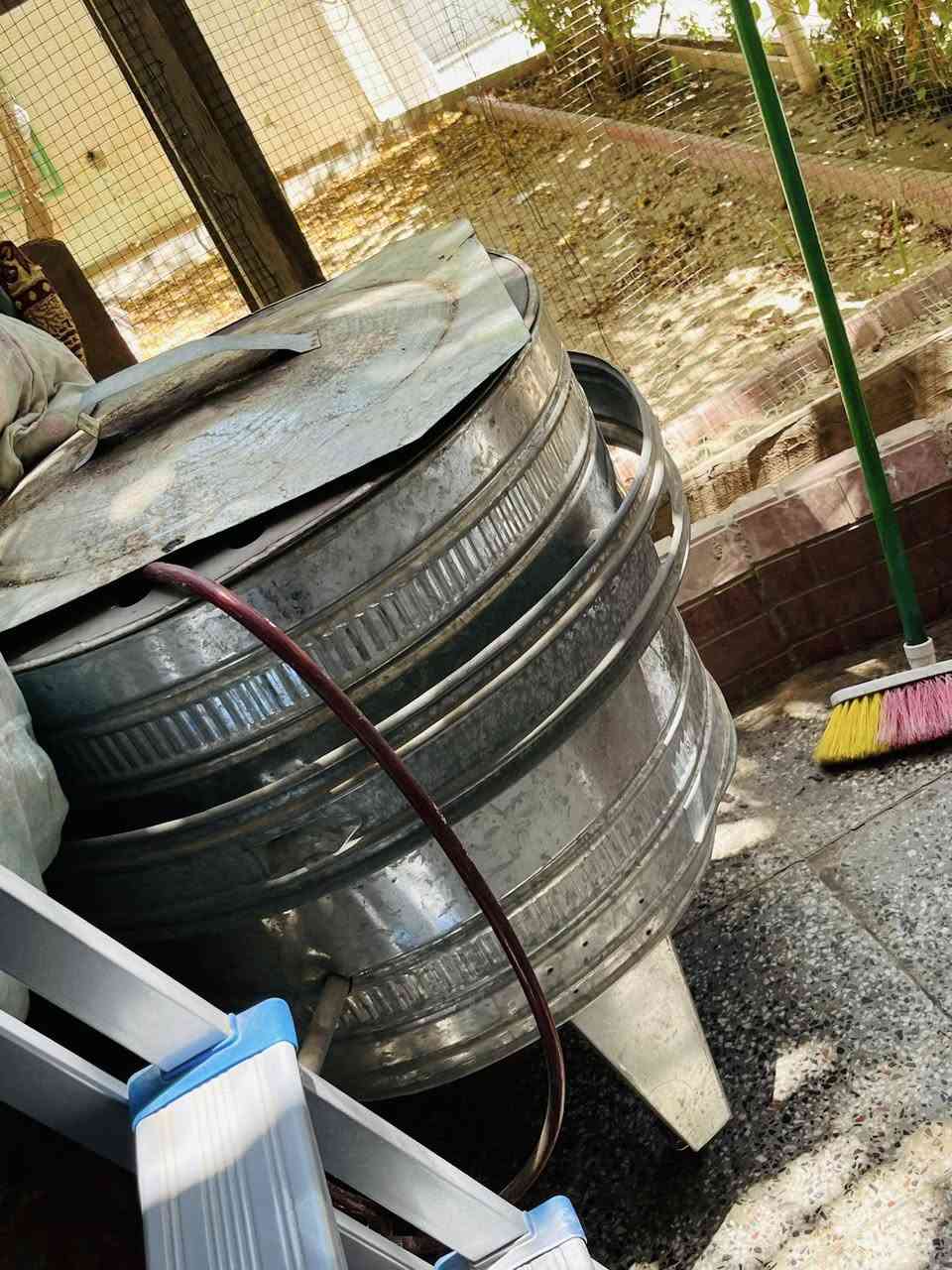 مرحبا للبيع مستعجل تنور اخو الجديد استخدام قليل مع كامل ملحقاته للبيع وزوليه قياس ٣في٤ مكاني النجف شراي تفضل خاص


**إذا كنت صاحب هذا الإعلان وتريد حذفه لأي سبب، رجاءا أرسل رسالة إلى الدعم الفني**