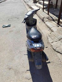 تسع زروف • اوراق سارية • غير مفتوح