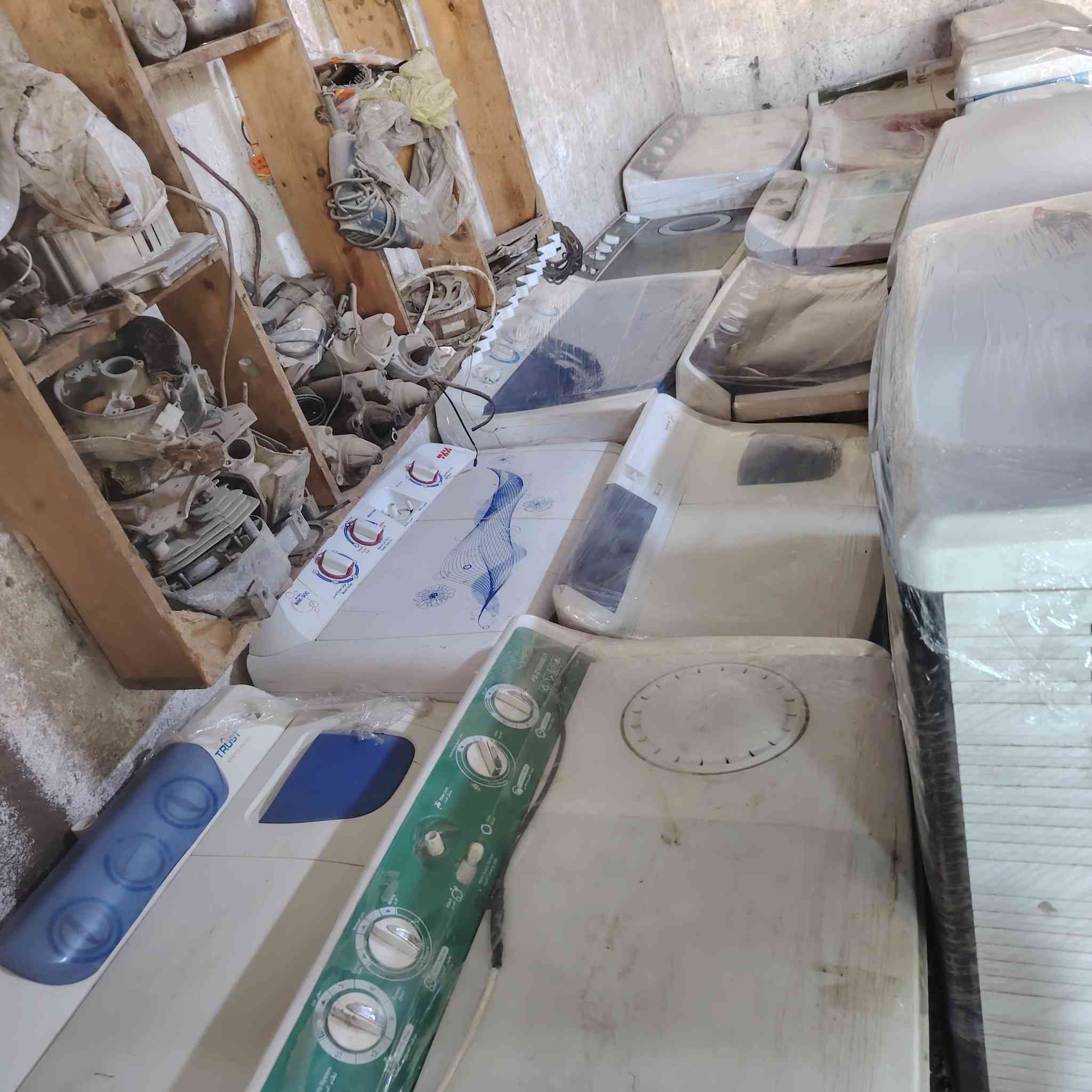 على بركة الله تم وصول وجبه جديده غسالات جميع الاحجام والانواع بانسب الاسعار مجمع بركات الصدرين الاستفسار ***********
