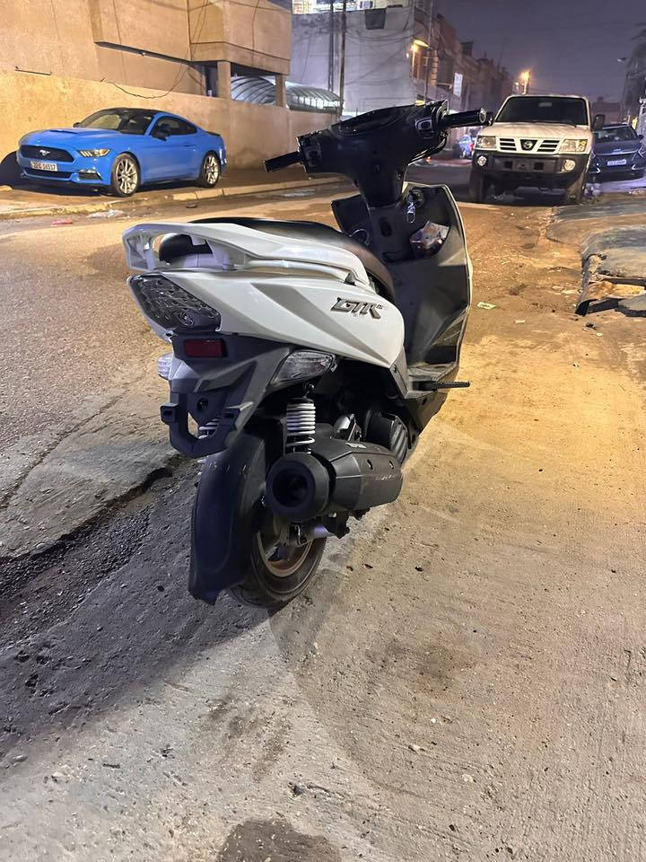 جي تي ار ابيض دراجه منزلها رمبه جديده مثل الصور جيب فيتر وفحص بغداد الشعب السعر1250 اتصال فقط ***********
