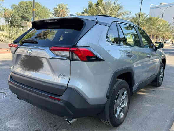 السلام عليكم
تويوتا راف فور XLE هايبرد رقم بغداد بدون ايرباگ
وارد امريكي موديل 2025 دخول جديد
لون سلفر
ماشيه 7000 مشي امريكا فقط
كامله مابيها اي نقص بحالة الوكاله
بيها صبغ جاملغ خلفي ايسر وشويه من قبغ الصندوگ
جميع الايرباگات سليمه

المواصفات:
- فتحة سقف
- بصمة
- لايتات فول زينون
- رادار جانبي Blind Spot
- رادار امامي مانع تصادم
- رادار تحديد مسار
- كشنات كهرباء 
- هيتر كشنات اماميه
- هيتر ستيرن
- تحكم ستيرن كامل
- جنطه خلفيه كهرباء
- ويل كب 18 سموك 
- ٣ انظمة قياده
- اوتو هولد
- هاند بريك بصمه
- شاشة كبيره نظام ابل كار بلي
- كاميرا خلفيه
- فور ويل (دفع رباعي)
- اشارات مري جانبيه
 
السعر المطلوب 26700$ يعني 267 ورقه رقم بغداد
مكان السياره بغداد / كاظميه 
*********** بغداد
