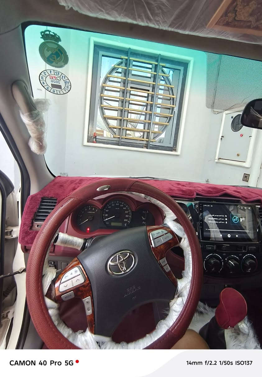 السلام عليكم بيكم هايلوكس للبيع محرك ما مفتوح ماشي 225الف مكفول من الصبغ والبارد  سنوية وهزة جديدة رقم دهوك للستفسار الاتصال على الرقم ***********
