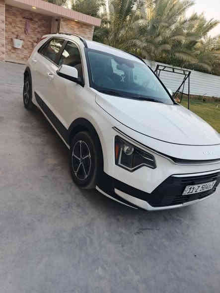 كيا نيرو 23 هايبرد فول اقتصادية رقم بغداد باسمي 77ميل مشي امريكه. طبعا المشي بالهايبرد ينحسب بالنص جدا نظيفة بدون ايرباك بدون دواخل فقط مبدل الجاملغ الامامي ومصبوغ واكو تكحيل بالباب علمود لاينصبغغ
الكير والمحرك والتبريد والرادرات وضع الشركة 
اريدها 152 وبيها مجال للشراي 
مو لليشلع الگلب 
ومراوس حسب القناعه
للستفسار ***********

