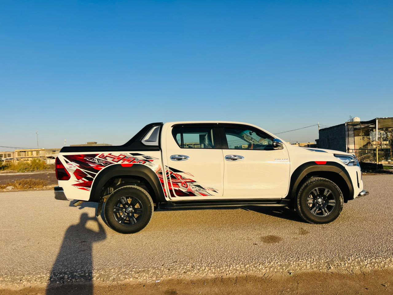 تيوتا هايلوكس تي اردي 2022 سياره جديده مكفوله كفاله عامه من ضربه وتبديل فول موصفات بصمه تبريد كشنات شاحن مثبت سرعه بنيد جكات رقم أربيل تريد تحويل تريد وكالة السعر 337وبيه مجال للشراي استفسار اتصال 📞 
***********
