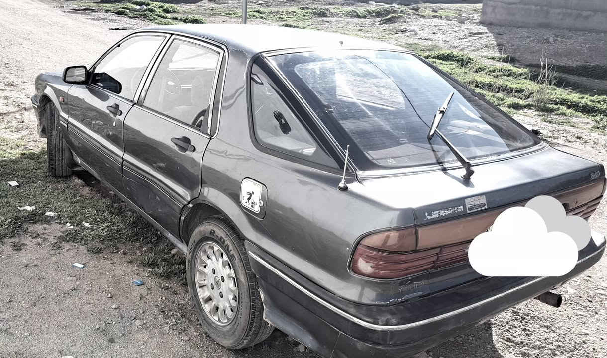 السلام عليكم
كلنت موديل ٩١ 
رقم بغداد
كير اوتوماتيك
مكانها خانقين
السعر ٤٥ وبيها مجال
رقم الهاتف ***********
