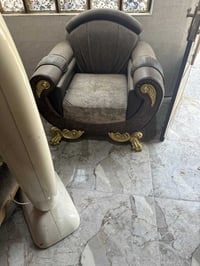 ٤ قطع • ٣ كبار • القوسيات