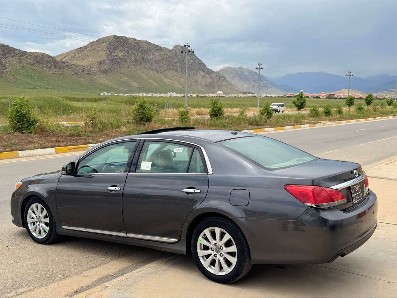 ‎سەرەتا بەناوی خوای گەورەو میهەربان
66💸
***********
Toyota avalon2011 .  Limited 
براوە براوو 
‎مواسەفات خليجى  لیمیتید فول فول
ناو زەرد قەپات مواسەڤات
‎پەردە سڵایتت کوشن کارەبا کوشن جڵد و ساردو گەرم
‎بەسمە ٥بەسمە
‎کوشن خەزن
‎ئاوینە کارەباو   ئیشارەت
‎سەیارەکە ساغە  
‎٤تایەو ویلی لۆک لۆک
‎کاملمکەبەرەو ئیمپری فایەری بیلادی شەریکە
‎سەیارەکە هەموو گیانی بەشەرت 
‎تەبرید ساردو گەرم بەشەرت
پشتی تۆزیک شلە  
‎هەموو گیانی جایز کراو   
مەکینەی نەکراوەتەوە بەشەرتی دیجیتالی بەیانیانیش 
تکایە ئەگەر کریار نیت سەرم مەیەشینە مەحامەلەیەکی کەمی تیدایە  گۆرینەوە ناکەم 
  بۆیاخی بە شەرت نیە   گۆرینەوە ناکەم جوابی چاتیش نادەمەوە چات مەنیرە تکایە 
٦٦ 💸خوار هەموو بازار 
ئەگەر کریاریش نیت سەری خۆتو منیش مەیەشینە 
‎شوین رانيه 
***********
*********** رانية, السليمانية
