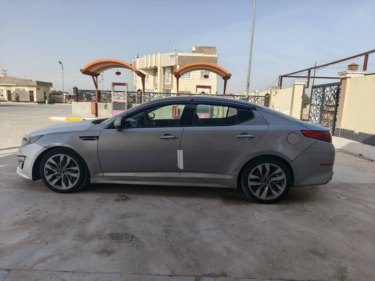 للبيع اوبتيما 15 أمريكي فول ما عدا الفتحه حداديه جديده تخم تاير تبريد ثلج لايت زنون مكينه وكير مكفولات ***********مكاني ناصريه
