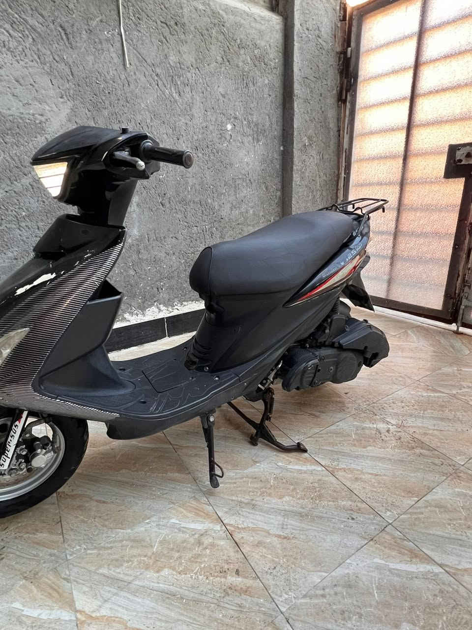 سلام عليكم دراجه ادرس  كامله بدون نقص كلش جديده مكينه ناعمه  مكاني كربلاء الحر السعر 400وبيه مجال ***********
