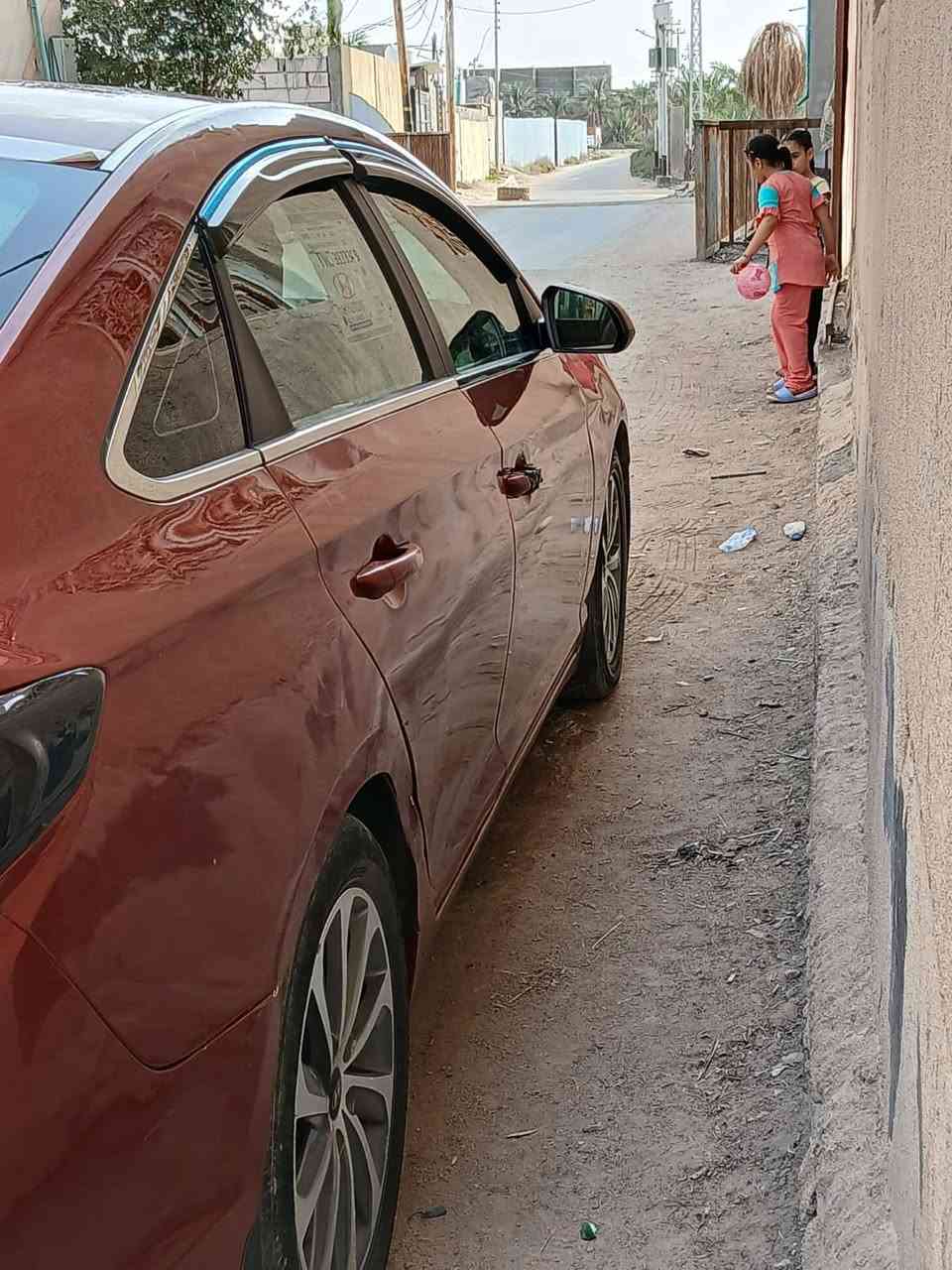 سوناتا مديل ١٦وارد أمريكي لون احمر السنويه ال٣٠ معوقين حره السياره جاهزه ما عده ضربه جاملغ وبنيد والبدي مثل الصور تبريد تدفئه السياره بأسمي*********** البصره ابو الخصيب  نهر خوز السعر 105 وبيهه مجال قليل
مكلفه بلنشر اي استفسار ارجوا الاتصال ع الرقم الموجود
