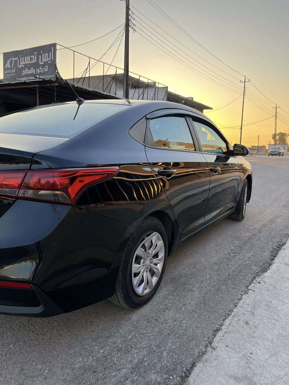 للبيع بسعر مناسب جداً  اعتذر عن الاقساط…هونداي اكسنت 2022لون اسود  رقم دهوك دولي سنويه جديده شرط التحويل….سياره خير من الله حيل حلوه وأحلى من الصور…مواصفات نص فول ومعروفه مواصفاتها مايحتاج اذكرها…

محرك 16دوش بدون كل عيب شرط

كير بدون كل عيب شرط 

صدر جديد تبريد ثلج تدفئه نار 

سياره جاهزه مجهزه بدون كل نقص…

سياره بيها جاملغ خلفي ونص صندوق

شرط كير ومحرك وصدر وتبريد وتدفئه كله بالشرط…

السعر 125 وبيها مجال 

مكاني موصل ***********
