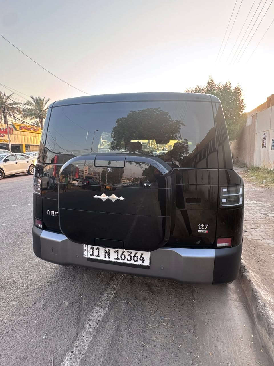 السلام عليكم للبيع BYD ليبورد 7 

الفوال مواصفات اعلى شي ام الرادار

موديل 2025 مرقمه وجهازه تحويل مباشر 

ملاحضه السياره مغلفه بالكامل ppf

بي ضمان 10 سنوات 

جميع ملاحقاته موجوده شاحنات عدد 2 

السعر 54 مليون 

السياره ماشيا 1500 كهرباء والبانزين 250 كيلو يعني زيرو السياره ومغلفه وكامله جهازه من كل النواحي وبالعافيه على يشتريه 

الاستفسار ***********
