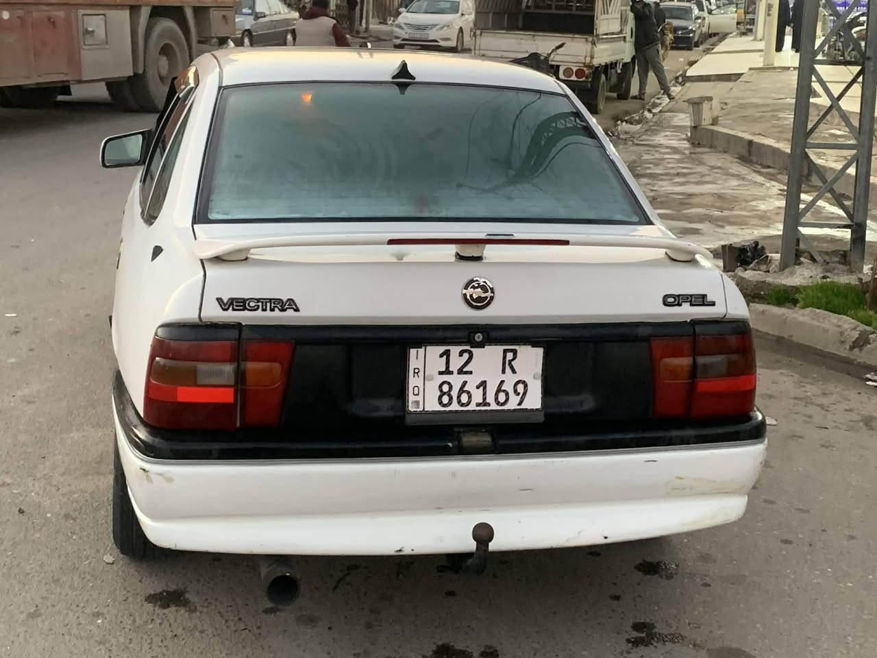 فكترا حجم 16
موديل 1993
بدون ضرر 
***********
السعر 50 $
موصل
