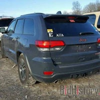 بيع او مراوس جيب گراند شيروكي  موديل 17 تريل هوك فول مواصفات  السعر 21...