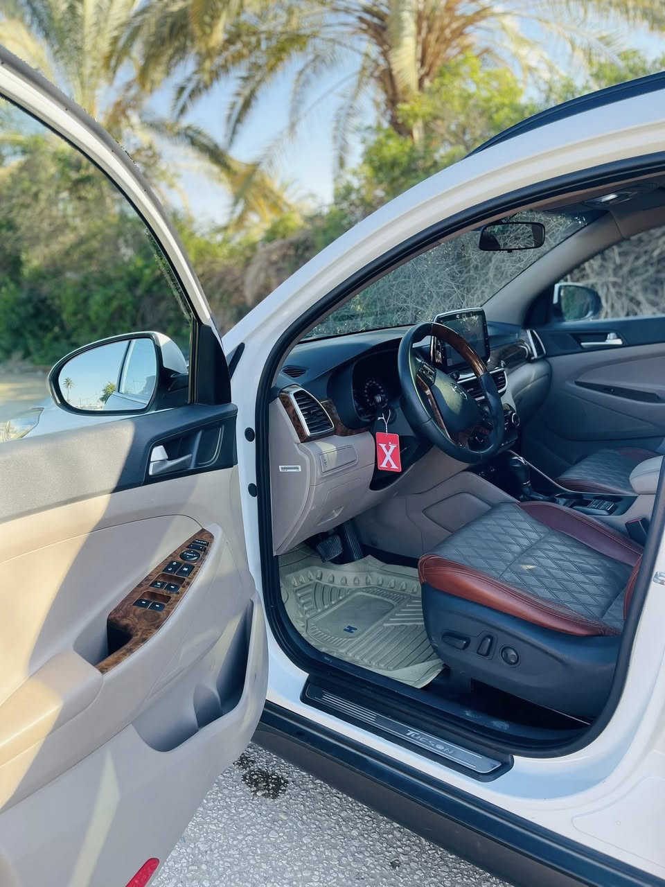 السلام عليكم
هواندي توكسان 2020
المواصفات فول 1/1
بصمه تشغيل 
بصمة عدد2
ابواب بصمه
اشارة بالمري
بنوراما
حساس  خلفي 
لد ترحيب
لايت زنون دوار خمس عدسات
كشافات زنون
شباك LED 
لايت LED
لد نهاري LED 
خمسه ويل كب
يدات نيكل
مري شفط
كشنات كهرباء 2
كشنات جلد لونين
داخل صاج 
ستيرن صاج لونين
شاشه كبيره 
تحكم ستيرن جهتين
كاميره دواره
منافذ USB 
مودات قياده
تبريد امامي وخلفي
رقم بغداد انكليزي
السياره ماشيه 55الف كيلو متر
السياره خليجيه بدون حادث بيها مكانين بارد مأشر عليهن 
للاستفسار الاتصال ***********
مكاني بابل ،تحويل مباشر
السعر 210وبيها مجال
السياره شركة القاصد
