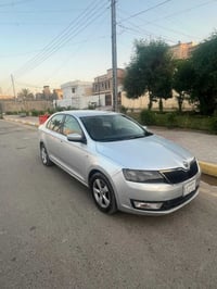 سكودا رابيد • ٢٠١٥ • بدون صبغ