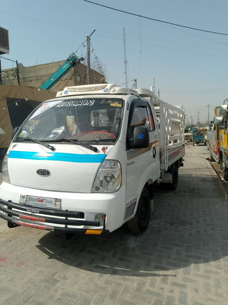 السلام عليكم كيا 2009كير مكينة تخم تاير صدر جديد تحويل ثاني يوم رقم انكليزي مكفولة من الضربة فقط صبغ بل دوسات السعر ٨٨  مدينة الصدر ***********
