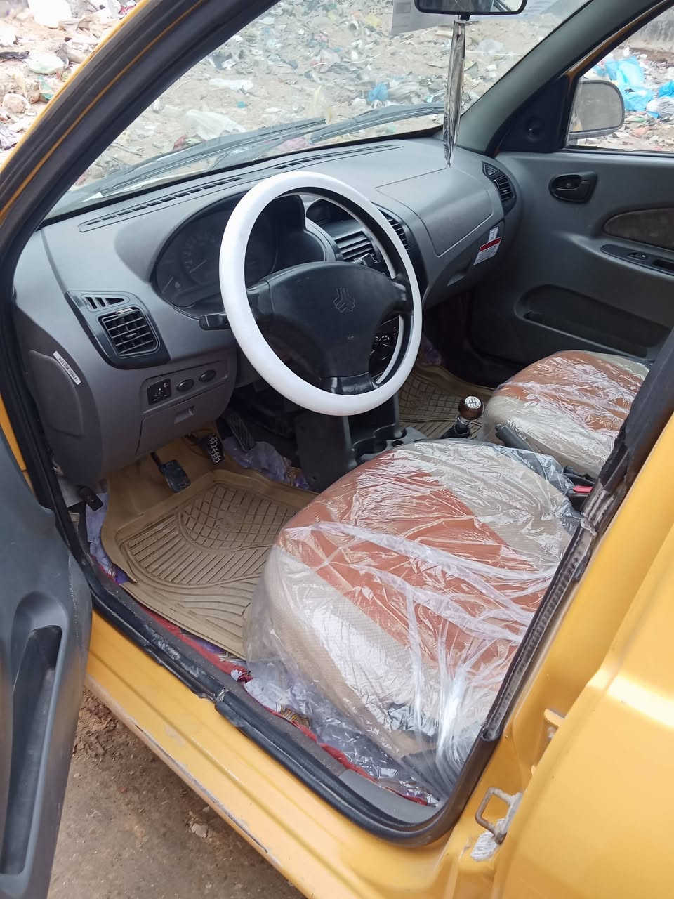 السلام عليكم طيبه للبيع موديل 15رقم بغداد مصفرة هيه وغرامات تحويل مباشره عقد مرووي بسمي سنويه مكينه وكير وحداديه تبريد كله تمام سعرها 32ورقه مكاني كربلاء رقم التليفون ***********
