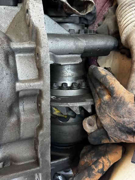 جعامق ٢٤*٢٩ وحش زيروات 
للأستفسار 
***********
***********
محل كيلان للأدوات الاحتياطية 
بغداد الشيخ عمر
