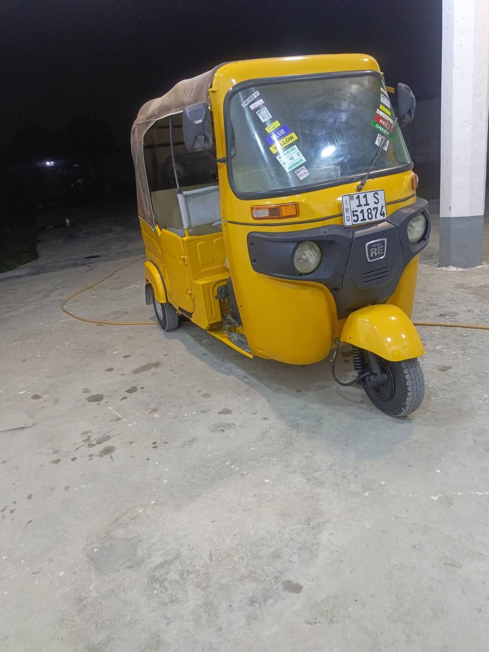 تكتك للبيع موديل 21شهر 11 رقم وسنويه بغداد مصبوغه عام جماليه السعر 6800وبيها مجال  مكينه بلاديه بس بوش وبستم مبدل بيها  مكان بغداد بوب الشام ***********
