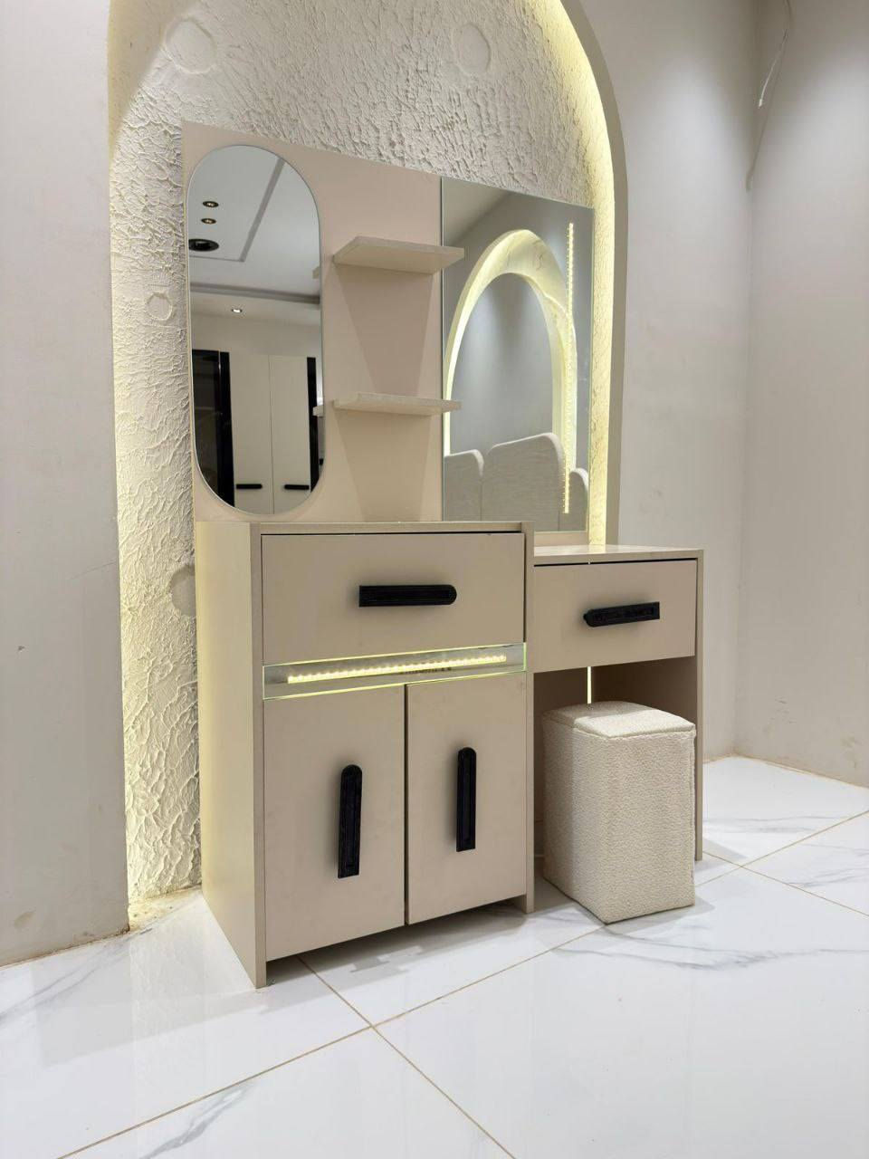 *تم بعون الله وصول موديل*        
*♦️♦️♦️فيروزه     بلاص ♦️♦️♦️*

*❇️ 7قطع          كنتور وملحق*
*❇️ سرير مخزن*
*❇️ ميز تواليت ضخم* 
*❇️ إناره بالكومديات*
*❇️ شغل ممتاز وأصلي* 
*❇️انار في ميز تواليت*
*❇️انارة في كنتور •


**إذا كنت صاحب هذا الإعلان وتريد حذفه لأي سبب، رجاءا أرسل رسالة إلى الدعم الفني**