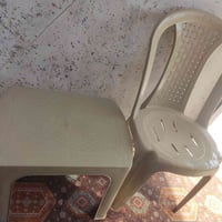 كراسي ٣ • طبلات ٢ • استعمال قليل