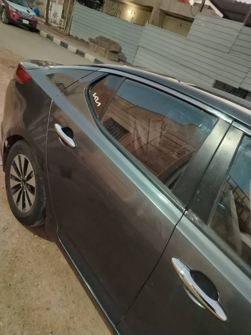 اوبتما 12 خليجي مكينه الفين دوش بيها تبديل قبق الجنطه فقط علما السيارة مصبوغه عام نتيجة جراد رقم بصرة بسمي جاهزة من كلشي مكينه وكير وتبريد وتدفئه وتخم تاير وكهربائيات كلها شرط السعر 110 وبيها مجال
***********
