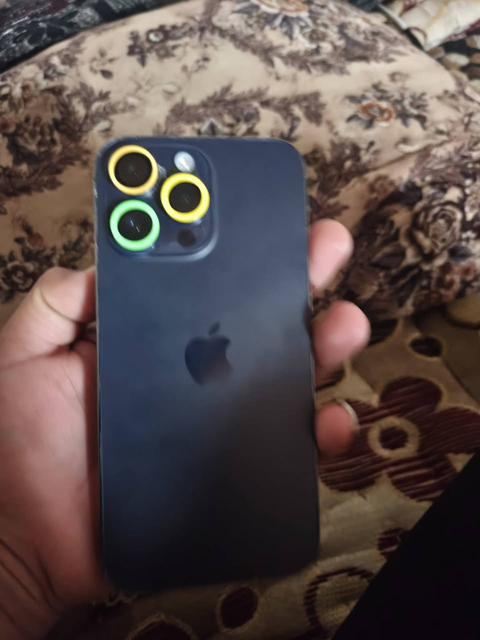 14 برو ماكس سعره 490 بي مجال حك الجيه وماكو هيج سعر
مبدل شاشه بلاديه فقط فيس ايدي شغال 
بطاريه 77  
دبل سيم 
لون بنفسجي 
128 كيكه
 ***********
