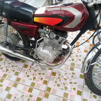 دراجة نارية • كلار