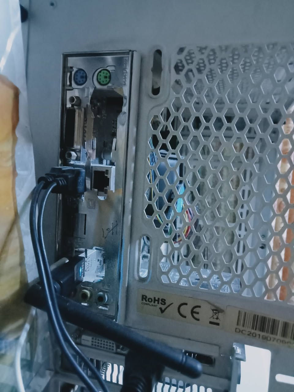 سلام عليكم
بيسي للبيع مواصفات 
I 5 7600
Rx 550 4gb
Ram 8
Ssd 128
مذربورد b250m
Power supply 550w
للبيع 250 وبيها مجال مكاني بغداد حسينيه توصيل ماعندي


**إذا كنت صاحب هذا الإعلان وتريد حذفه لأي سبب، رجاءا أرسل رسالة إلى الدعم الفني**