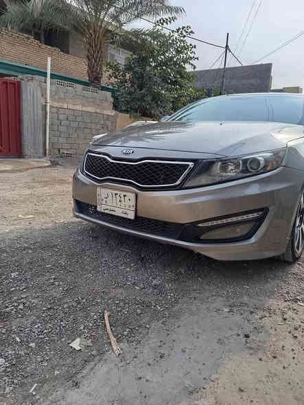 كيا اوبتما مديل2012 رقم بغداد
امريكي حادث خشم الشاصي فقط 
 مكفول كفاله عامه من الصبغ 
فول مواصفات 1/1
بنراما شغاله طكتين 
بصمه تشغيل +ابواب
بصمه صندوق 
كشنات جلد+كهرباء .
كشن سائق خزن ذاكره .تحكم استيرن جهتين + شفتات ستيرن 
مانع انزلاق 
 تبريد ثلج منضومه جديده
 مري شفط واشير بالمري 
شاشه كامره شاشت اعطال
سماعات انفنتي 
 تحكم جهتيه شفتات ستيرن نضام ايكو 
كشنات جلد تبريد تدفئه كشنات كهرباء
 تبريدقطعتين وبعد بيهه مواصفات 
محرك 2000تيربو جديد صارلي تقريبا ١٥ يوم من شاده سياره جاهزه ماعايزه برغي
تبريد قطعتين سياره فوول للخير خنك 
السعر 107ورقه رقمي استفسار أكثر ***********
