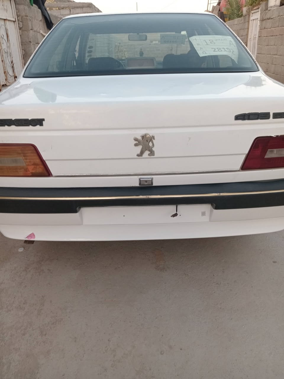 سلام عليكم بيجو٢٠١٢ رقم نكليزي بابل سنويه ٣١ لرقم بعده بلمرور المالك ب الناصريه شطره لتحويل لسعر ٢٦ السياره بلاديه جاهزه ستفسار ***********
