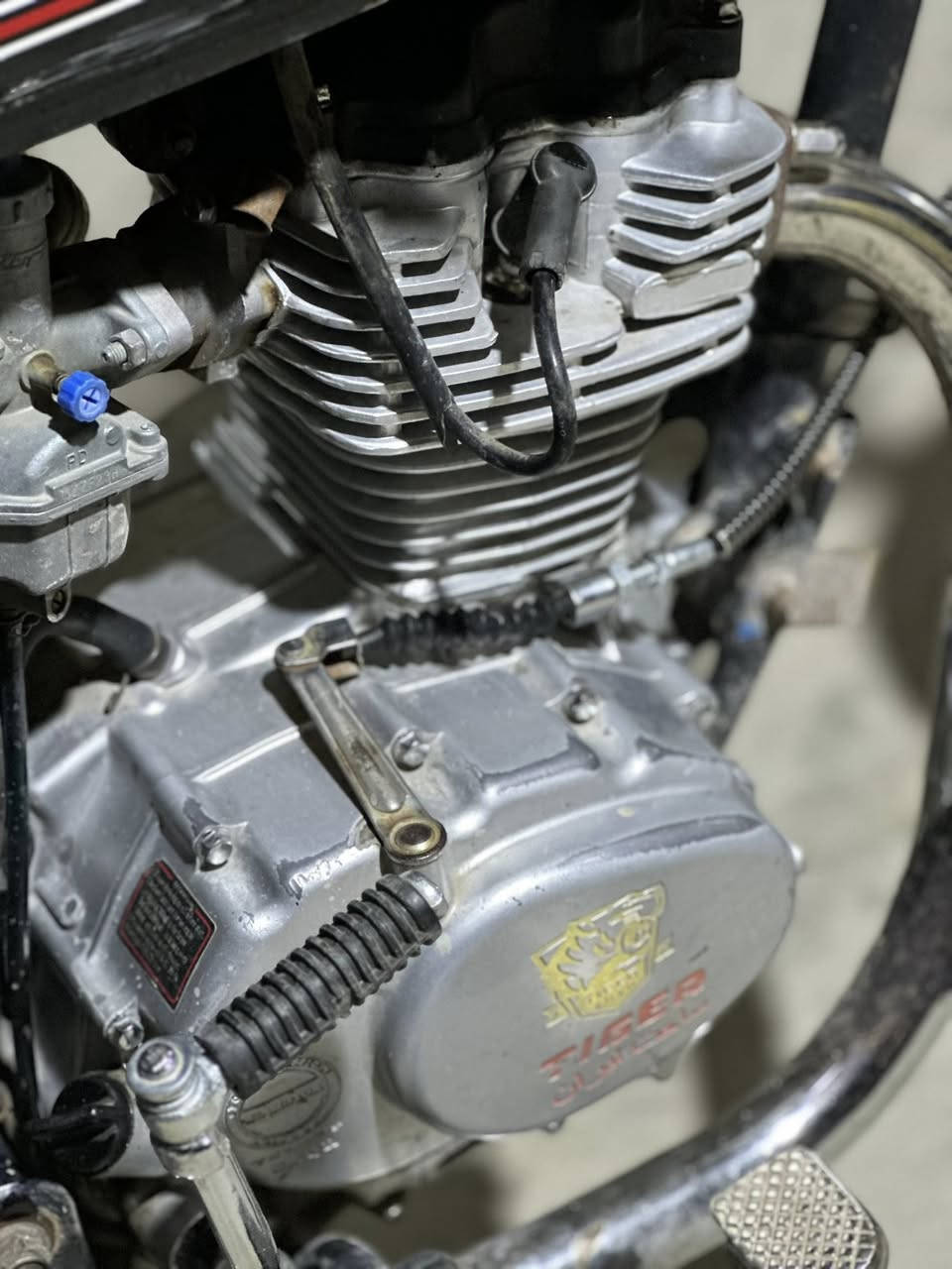 دراجه للبيع 350القرنه اثغر ***********
