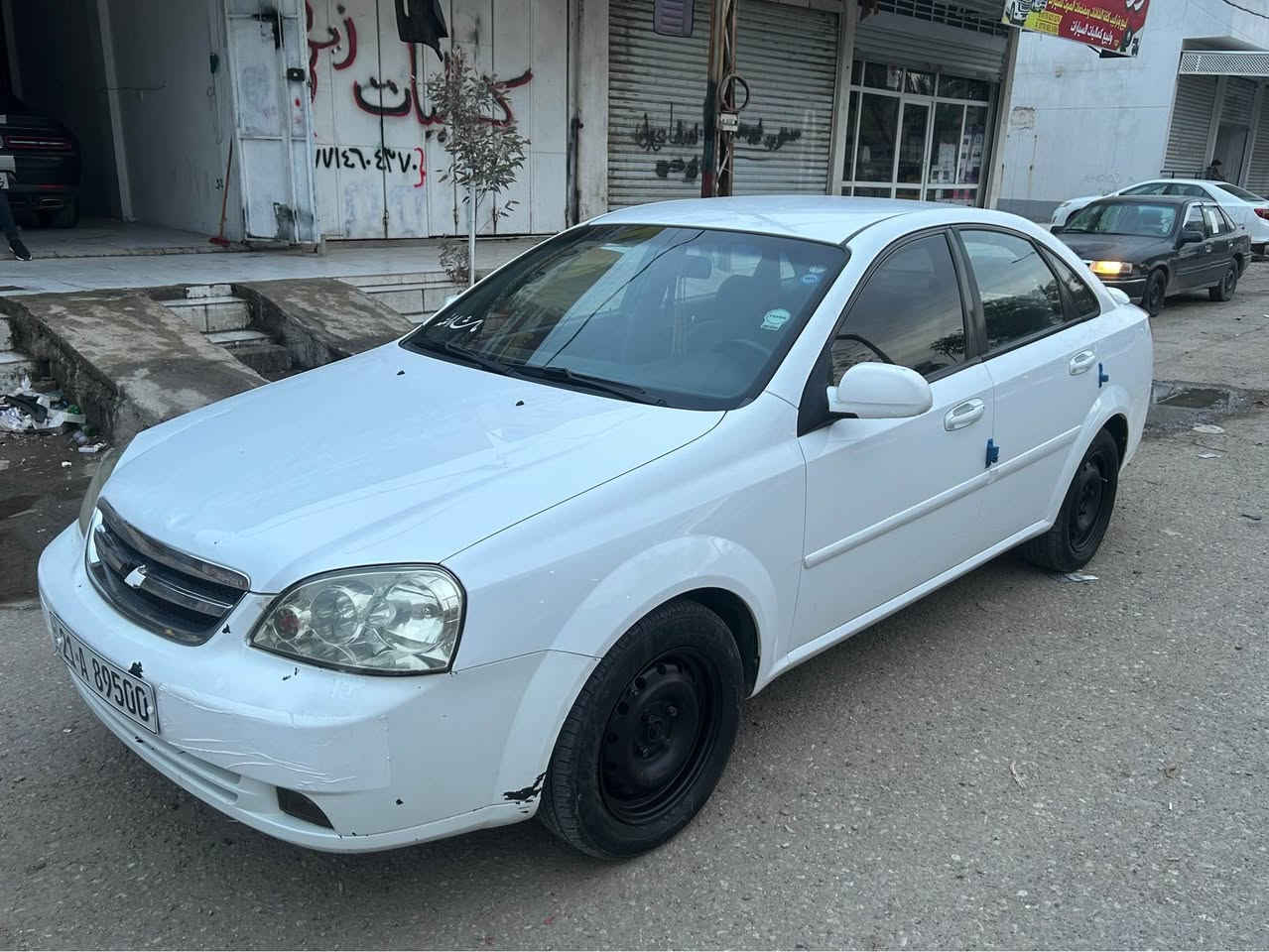 سيارة اوبترا 
موديل 2011
سيارة حلوة و كاعدة بدون مصرف 
تايرات جديد صدر جديد دواخل جديد 
بيها ضرر دوسة صبخ و هيلال صبخ مكانين تعديل 
رقم و سنوية جديد  و كوبون بنزين موجود 
سيارة ماشية 127 الف 
كير و محرك بشرط 
مكان سيارة كركوك حرية
السعر: 92 بي مجال 
*********** كركوك, العراق
