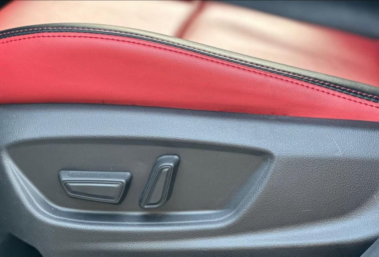 كورلا 2025 بحالة الزيرو فول مواصفات 1/1انتبه‼️كرسي كهرباء داخل احمر سبايدر على الجنطة
العنوان بغداد_المنصور

للتواصل ***********
