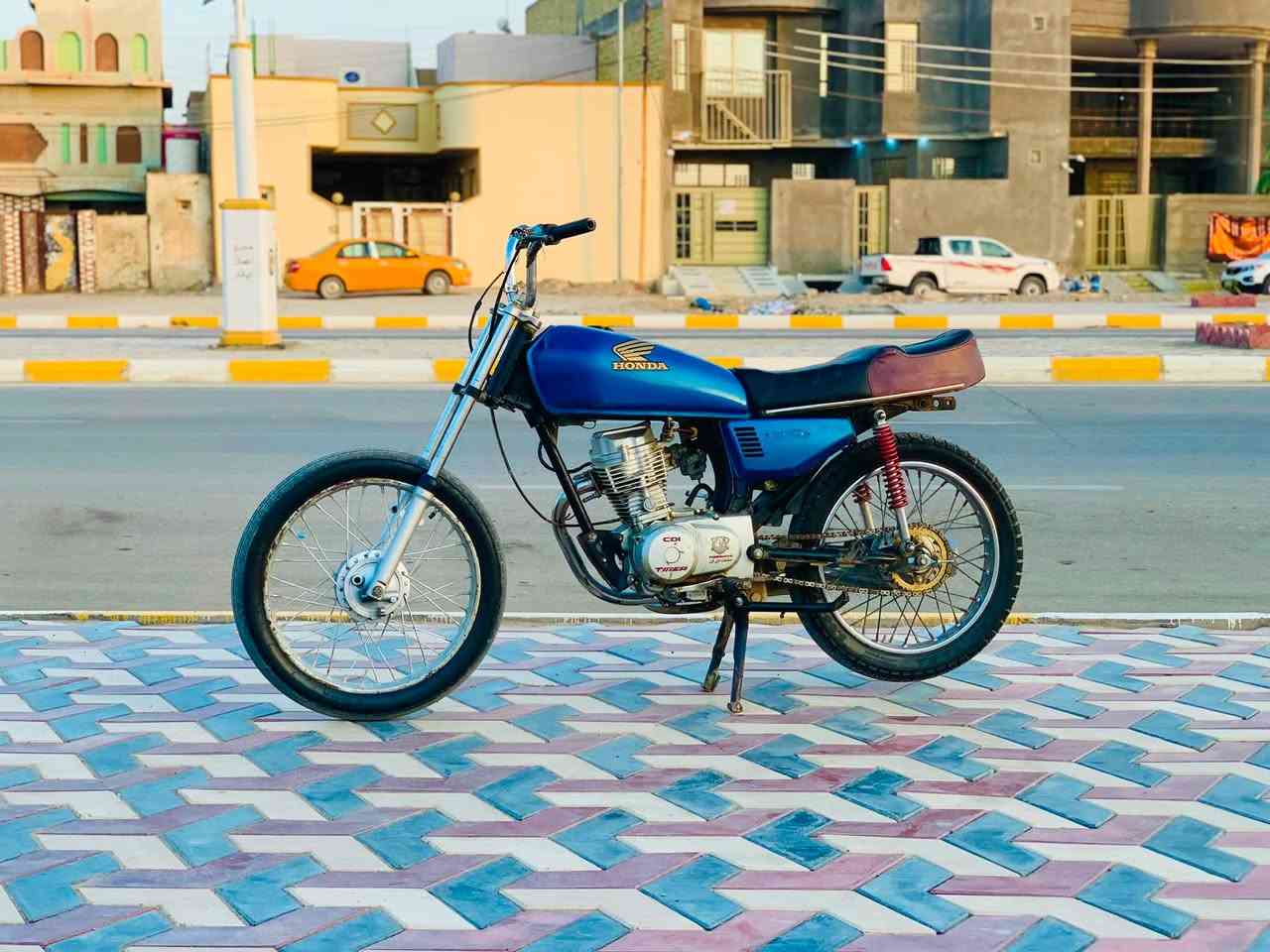 نامه كلك دراجه نضيفه وجاهزه مكفوله من كلشي ما بيها نقص سعرها مناسب 350 وبيها مجال بسيط الشراي 
***********
