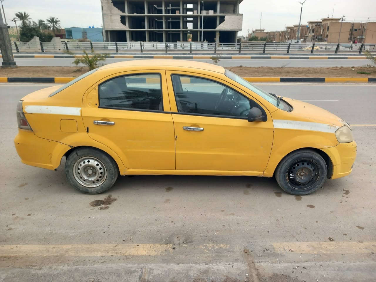 افيو موديل مسكر امريكي كير عادي مكينه لاسرف ولا تبخير وغرفته نضيفه موديل ٢٠٠٧ السعر ٣٣ ورقه وبيه مجال ***********
