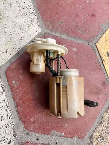 عبوة اصلية +
فيت بم شغال
كيا فورتي 2018
***********
