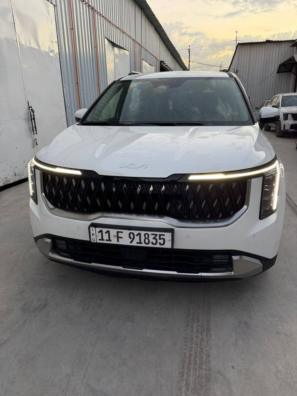 كيا كرنفال 2025 فول مواصفات اعلئ مواصفات
كشن تدفئه تبريد
5 كامرات كامرات محيطيه
حساسات 360 درجه
ردار امامي خلفي جانبي
تنبيه نقطه عمياء
شاشه كبيره متصله
كرسي كهرباء وايضا كرسي الراكب
تدفئه وتبريد الكشن الخلفي أيضا
كامرات بل شاير تدك اشاره تطلع كامره
سياره تسعه راكب فول مواصفات
تحديد مسار وباقي المواصفات خير من الله
السياره هايبرد يعني انسئ صرفيه البانزين التفويله تمشيك 980 كيلو
سياره ماشيه 3000  زيرووو
سياره مكفوله كفاله عامه وارد كوريا
السعر 350 وبيه مجال 
للتواصل ***********
