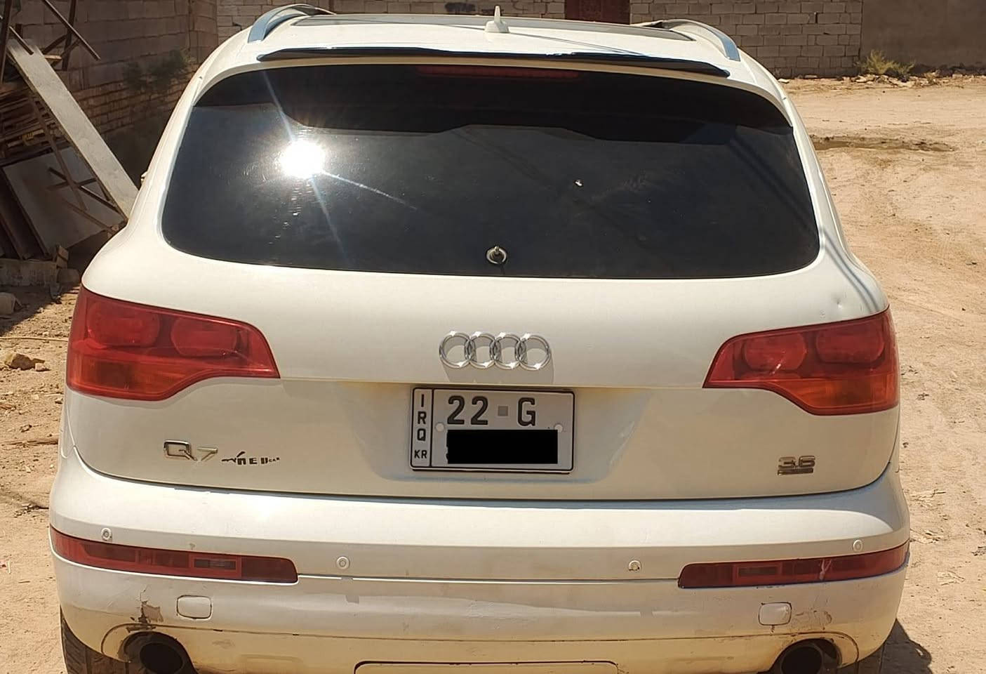 أودي Q7  للبيع فقط
رقم اربيل بأسمي الجديد انكليزي مديل 2007

اس لاين 
مكينه 3600 
قماره بنراما 3فتحات
كير 8نمره +سبورت
كشنات كهربائي 
7راكب 
داخل بيجي 
جام كهربائي 
تخم تاير دلوب 
حساسات 
ابواب ترحيب 
لايت عدسه زنون دينمكي +ترحيب
بلاجكتور لد ابيض 
اشاره بالمريي 
فول السياره 
تبريد شغال 
السياره جاهزه
سستم سماعات السياره بلادي
السياره متعوب عليه أدامه  كامله

وارد كندي حادثها فقط شبر بالباب الصدر طخة من كندا بس البنيد بي حالوب وهاي بالباب مال الصدر ممبين بالصوره موضح
سعرها 90 وبيها مجال شراي خابر وبيك خير وتدلل مكان السياره الديوانية 

***********

