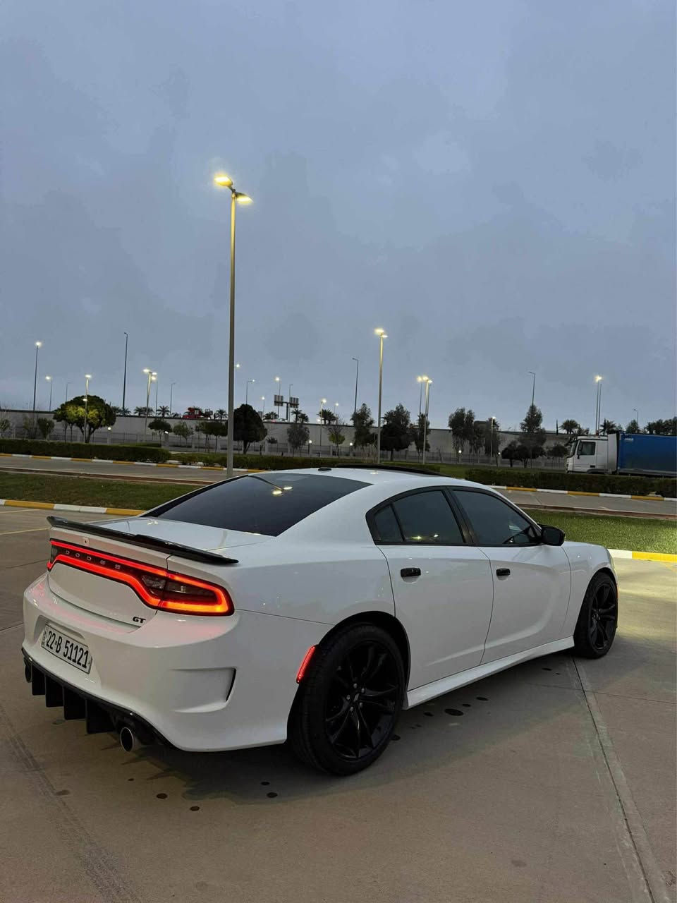 دوج جارجه ر ٢٠١٧كلين تايتل.   موسه فات اس اكستى سلايت فول موسه فات هه يكله لى كراوه ته جيتى  ده خامى لو ده خامى به شه رت كئر و مه كينه به شه رت نه كرايته وه. سحر ٢٣٥و محاله كى كه م. ٧٠هه زار رويشته.  *********** أربيل, العراق
