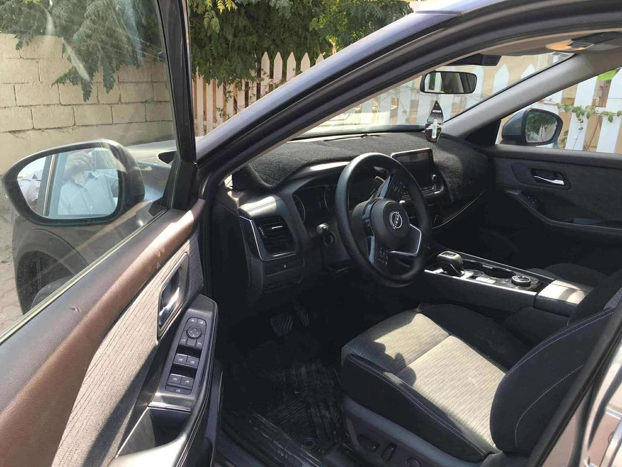 Sv awdنيسان روج ٢٠٢٢
كلين تايتل ٢٣ الف ماشي
***********
***********
